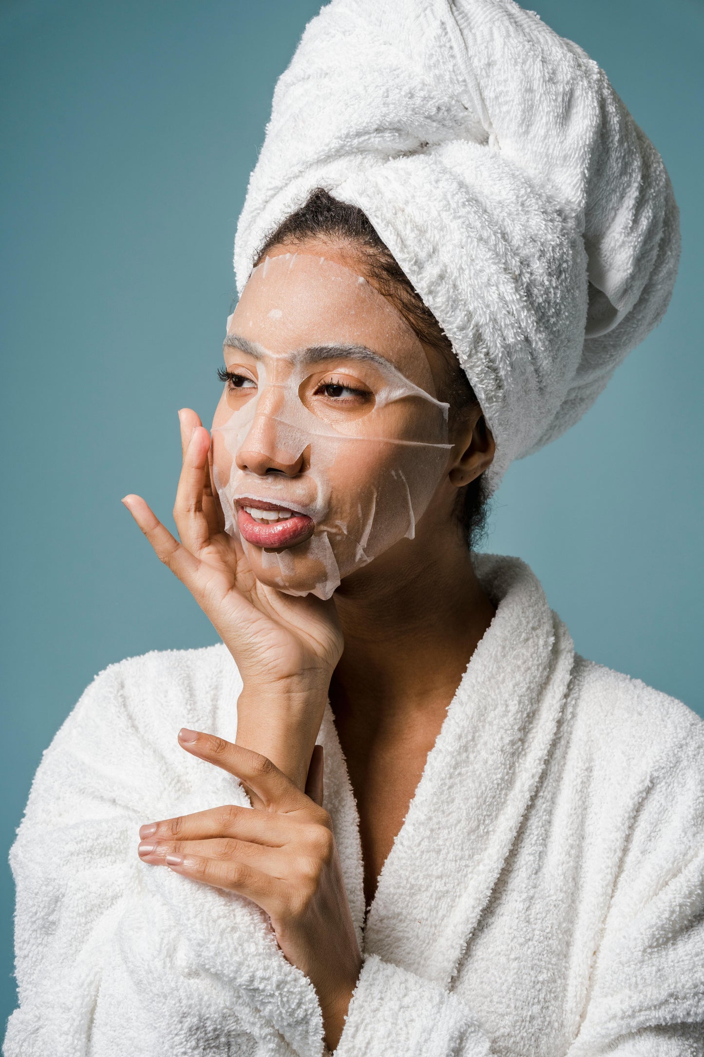Solvia LED Light Therapy Face Mask Bundle